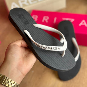 Chinelo de Dedo Arezzo Multicolorido Essential Action