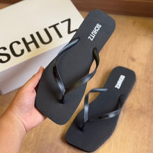 Chinelo de Dedo Schutz