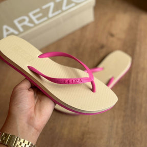 Chinelo de Dedo Arezzo Multicolorido Flash Bicolor Basics